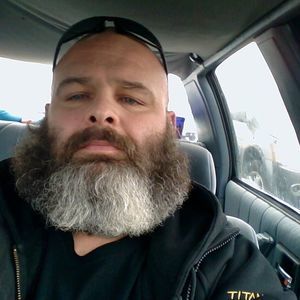 Meet your Posher, Chuck